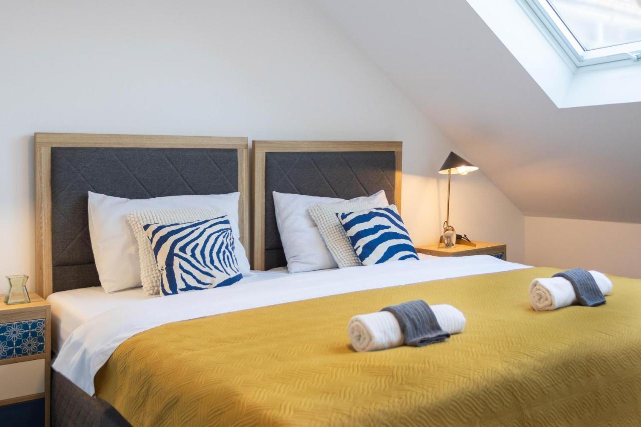 Kvaternik Square Rooms 자그레브 외부 사진